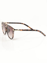 Load image into Gallery viewer, Printed Frame Sunglasses
