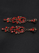 Load image into Gallery viewer, Metallic Stone Earrings
