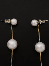 Load image into Gallery viewer, Pearl Earrings

