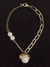 Load image into Gallery viewer, Pearl Chained Bracelet
