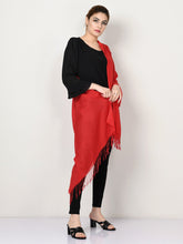 Load image into Gallery viewer, Tassel Finish Scarf
