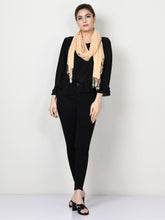 Load image into Gallery viewer, Tassel Finish Scarf
