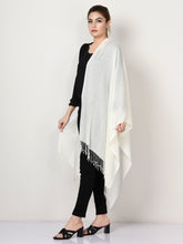 Load image into Gallery viewer, Tassel Finish Scarf
