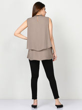 Load image into Gallery viewer, Layered Chiffon Top
