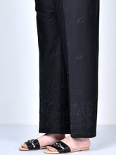 Load image into Gallery viewer, Embroidered Cambric Pants
