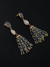 Load image into Gallery viewer, Beaded Seashell Earrings
