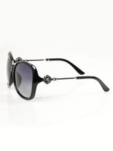 Load image into Gallery viewer, Oversized Sunglasses
