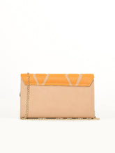 Load image into Gallery viewer, Geometric Patterned Clutch
