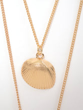 Load image into Gallery viewer, Layered Seashell Necklace
