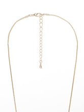 Load image into Gallery viewer, Pearls Necklace
