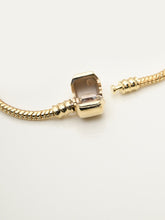 Load image into Gallery viewer, Metallic Charms Bracelet
