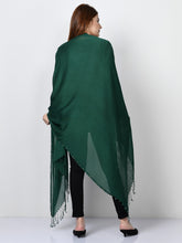 Load image into Gallery viewer, Pearl Finished Scarf
