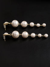 Load image into Gallery viewer, Pearl Earrings

