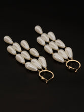 Load image into Gallery viewer, Pearl Earrings
